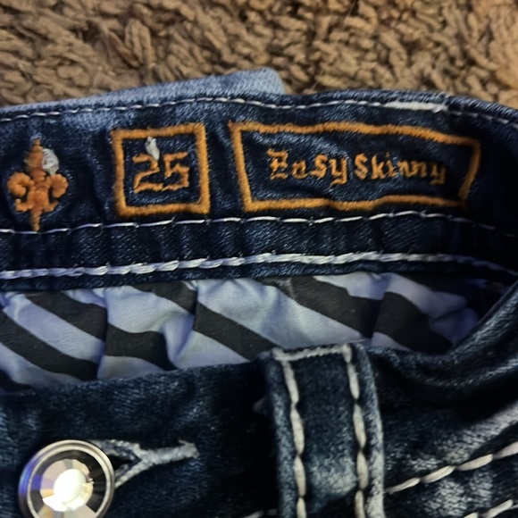 Rock Revivals 25 Easy Skinny Karah - Picture 4 of 8